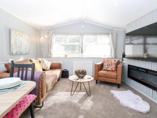 Number 34 Foxburrow Hang - 7