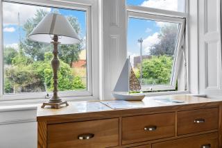 Spacious sea view apartment, West Hoe Free Parking - 5