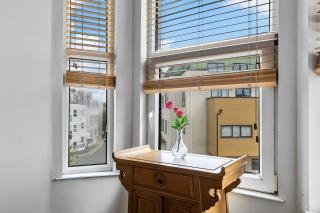 Spacious sea view apartment, West Hoe Free Parking - 1