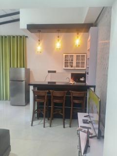 Mid City Apartment - 5