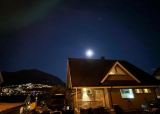 Sentral leilighet nær stadion - 8