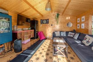 7-Bed with Pool & Gym - 3