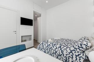 ViaOrtiSuite Pta Romana WiFi & A-C 12 min to Duomo - 7