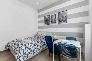 ViaOrtiSuite Pta Romana WiFi & A-C 12 min to Duomo - 1