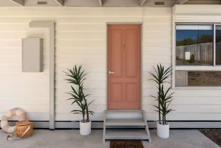 The Coastal Cottage - 2min Beach Rockpools, Pier - 7