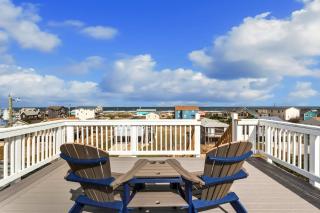 4090 - What A View - 0