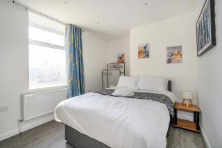 11F1 Captivating & luxurious Stay - 8