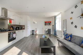 F1HR - Cozy Double Room with Great Amenities - 5