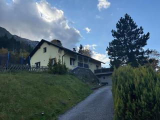 Urlaub mit Bergblick - Ferienhaus in Bad Bleiberg - 1