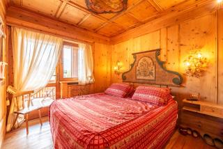 Tofane View Apartment with Terrace R&R - 1