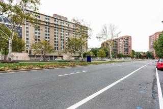 Crystal City 2BR w Gym Concierge nr Metro WDC-446 - 5