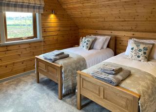 Anglesey Lakeside Lodges - 8