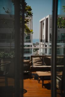 AH- View 42 Penthouse - 8