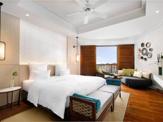 Pullman Danang Beach Resort - 1