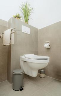 Schöne, zentral gelegene &renovierte Wohnung in NR - 8