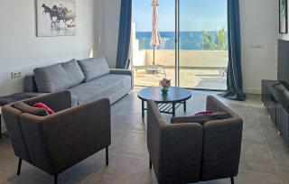 4 Bedroom Gorgeous Home In Fuengirola - 4