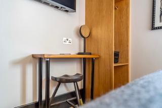 Crescent Place by Mansley - 5