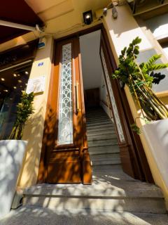 Deluxe Center Suites - 3