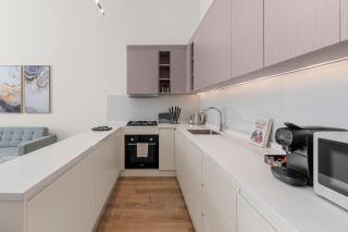 Sophisticated Apartment on the Famous Gloucester Road - 5