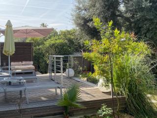 Piscine Intérieure chauffée Appartement Haut de villa - 4