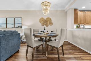 Relaxed Golfside Living with New Furnishings & Scenic Views - Palm Breeze Fairway - 3