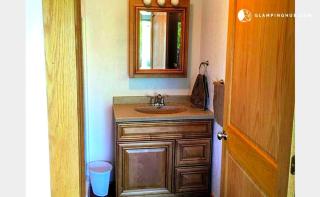 Family-Friendly Cottage Rental along the Mississippi River near Big Lake, Iowa - Lansing - 2