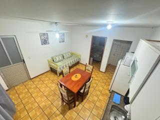 Residencial con departamentos equipados a solo 50 mts del mar - 1
