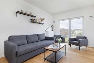 Functional Apartment with Parking in Cracow by Noclegi Renters - 5
