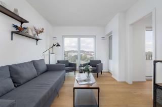 Functional Apartment with Parking in Cracow by Noclegi Renters - 2