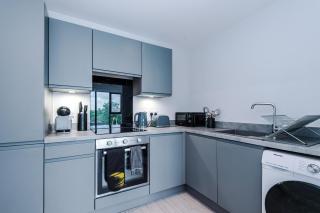 Stylish 1-Bed Fast Wi-Fi Easy Access to City - 1