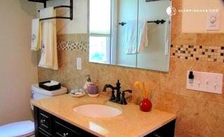 Charming Waterfront Cottage Rental near Topsmead State Forest, Connecticut - 2