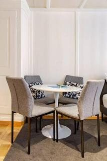 City Center Apt With AC in Zurich Old Town - 4