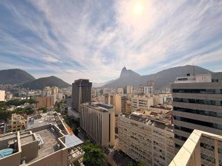 Cobertura panorâmica com 2 suítes em Botafogo, vista para o Cristo e área de lazer - 1