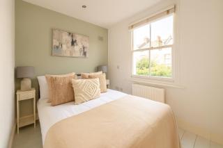 Prime Maida Vale Apartment - Walk to Portobello Road - 7