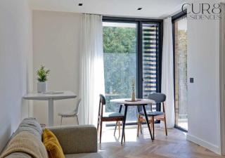 Stylish Mews Escape - 5