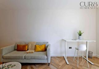 Stylish Mews Escape - 6