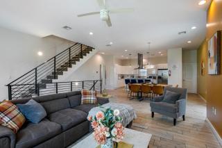 Spacious 4BR Home w Pool & Parking !!! - 1