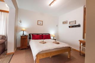 Wild Eden Self-Catering Accommodation - 2