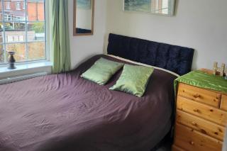 Cottage - Sleeps 4 - Garden - Parking - 4