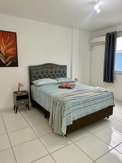 Quadra mar com vista lateral em BC - 4