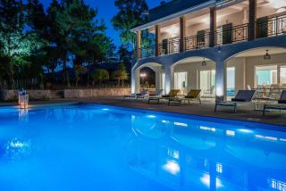 Rivazzurra Beachfront Luxury Villa - Lithakia - 9