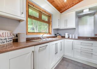 Charlesworth Lodges - 5