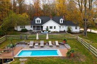 Elegant 7BR Estate with Pool & Hot Tub in Berkshires - 0