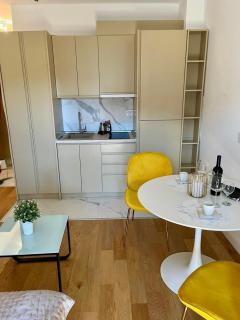 Sunny, cozy apartment in the very center - 6