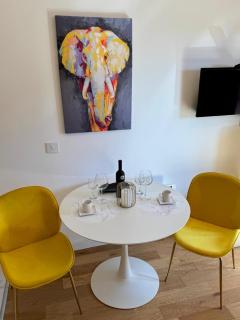 Sunny, cozy apartment in the very center - 4