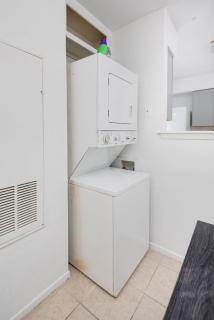 Deep Blue, Family Friendly, Renovated, Pets Welcome - 9