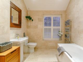 2 Bed in Battle 77491 - 1