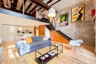 Les Maries - Magnifique T2 refait à neuf - hypercentre - 8