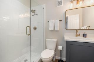 Luxurious Oceanfront Townhouse - 8