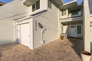 Luxurious Oceanfront Townhouse - 4